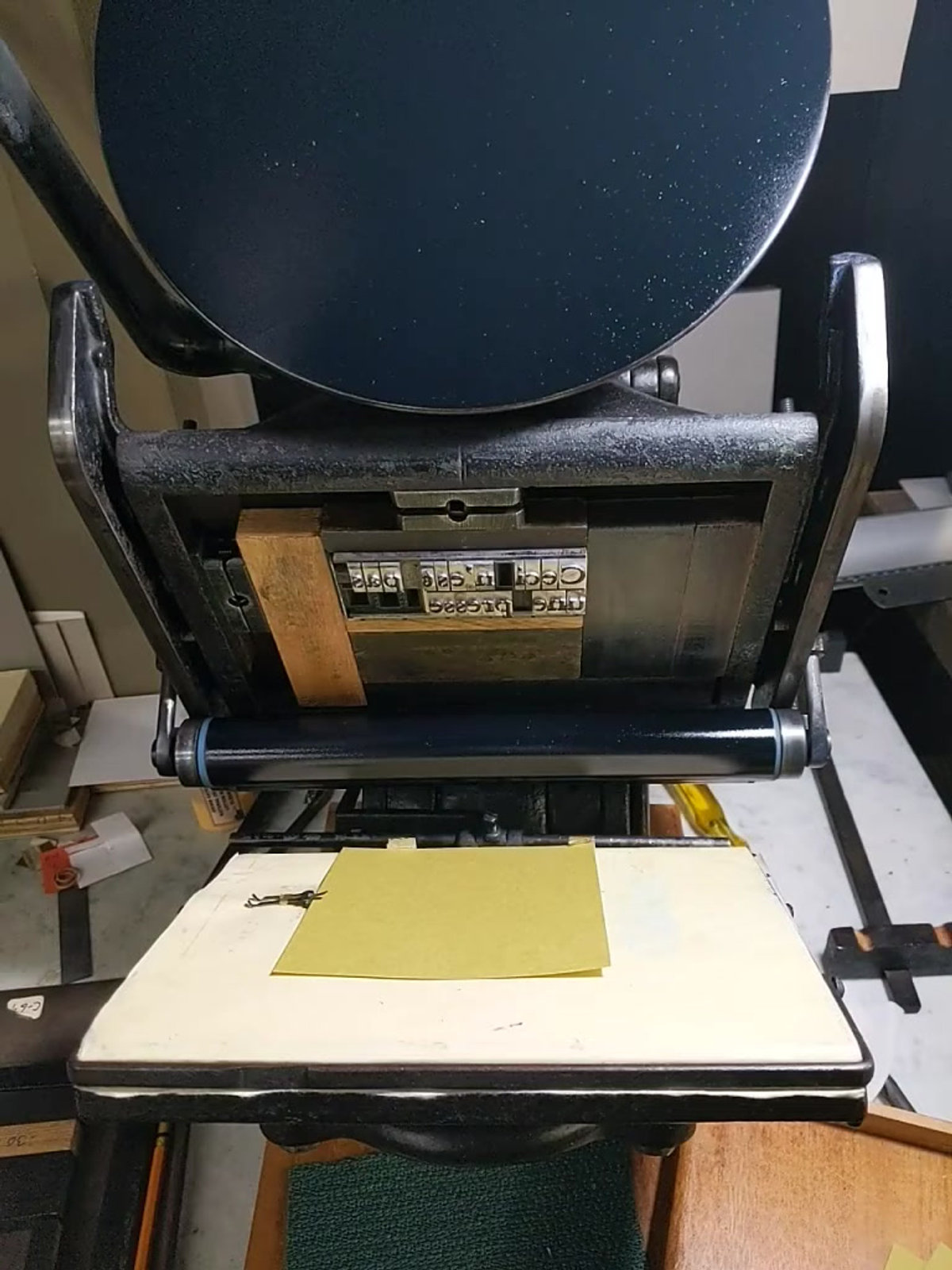 Ceci n'est pas une presse — letterpress process